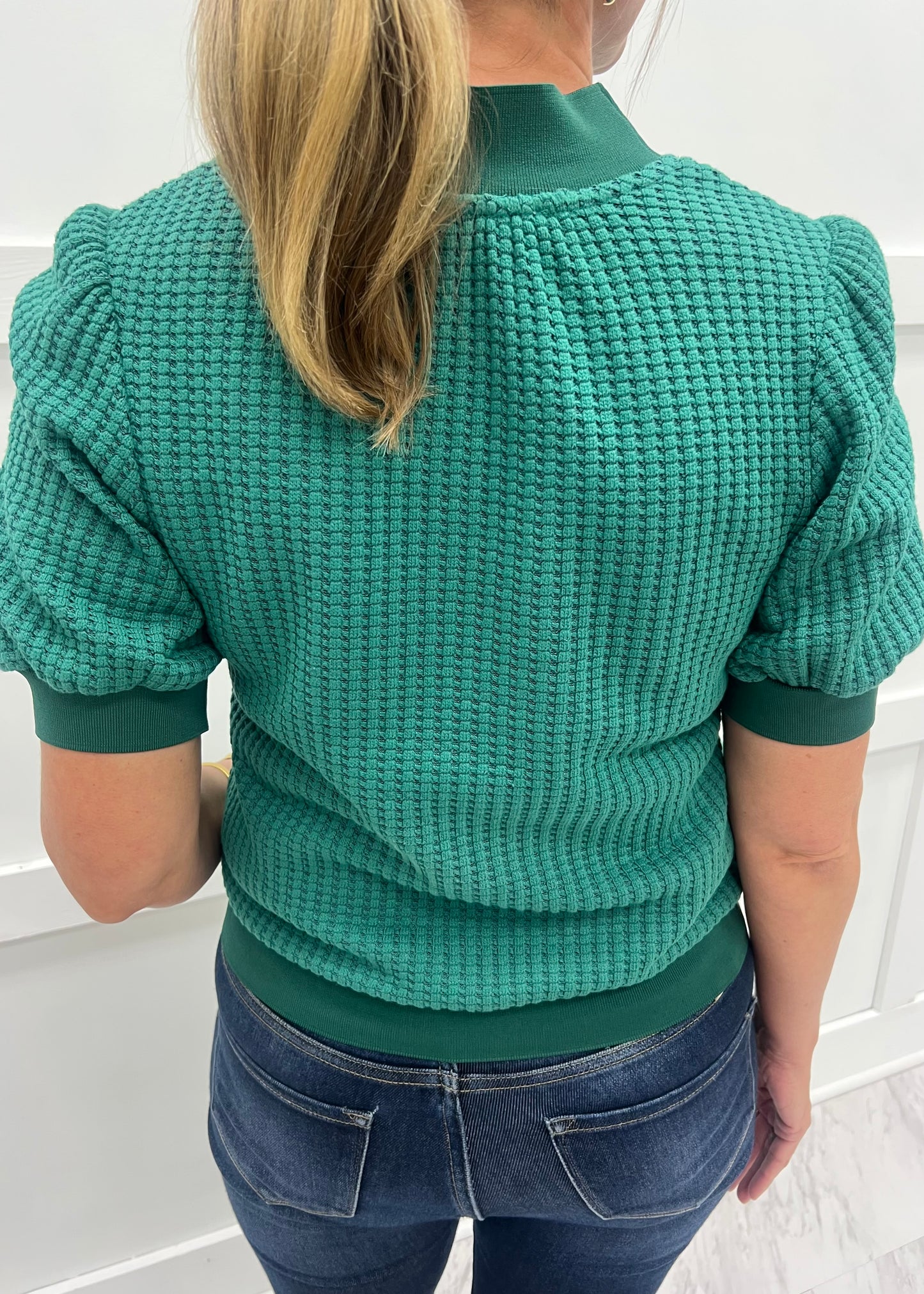 Valle Textured Knit Top