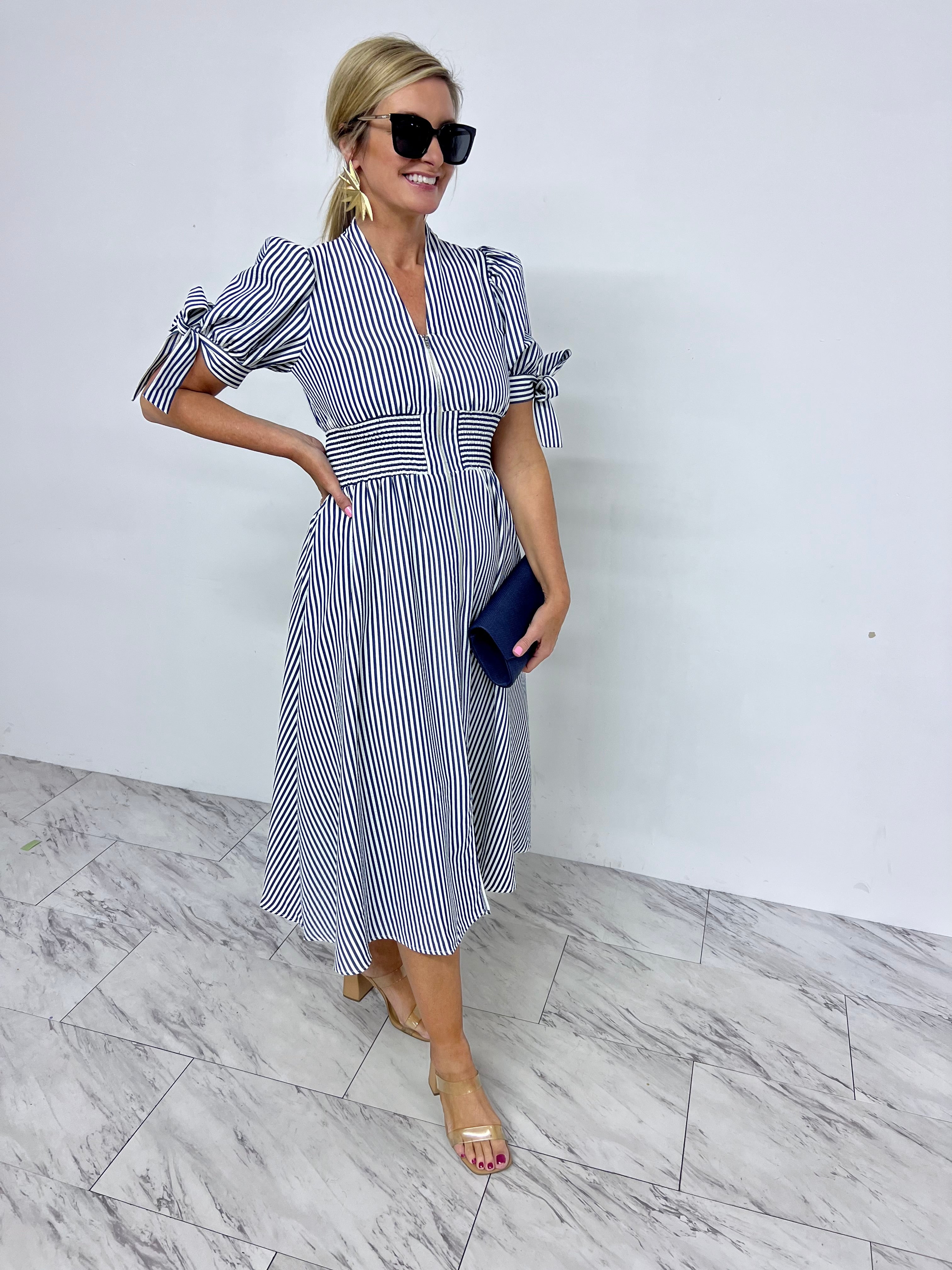 Ameri（アメリ）の「UNDRESSED STRIPE OVER SHIRT DRESS