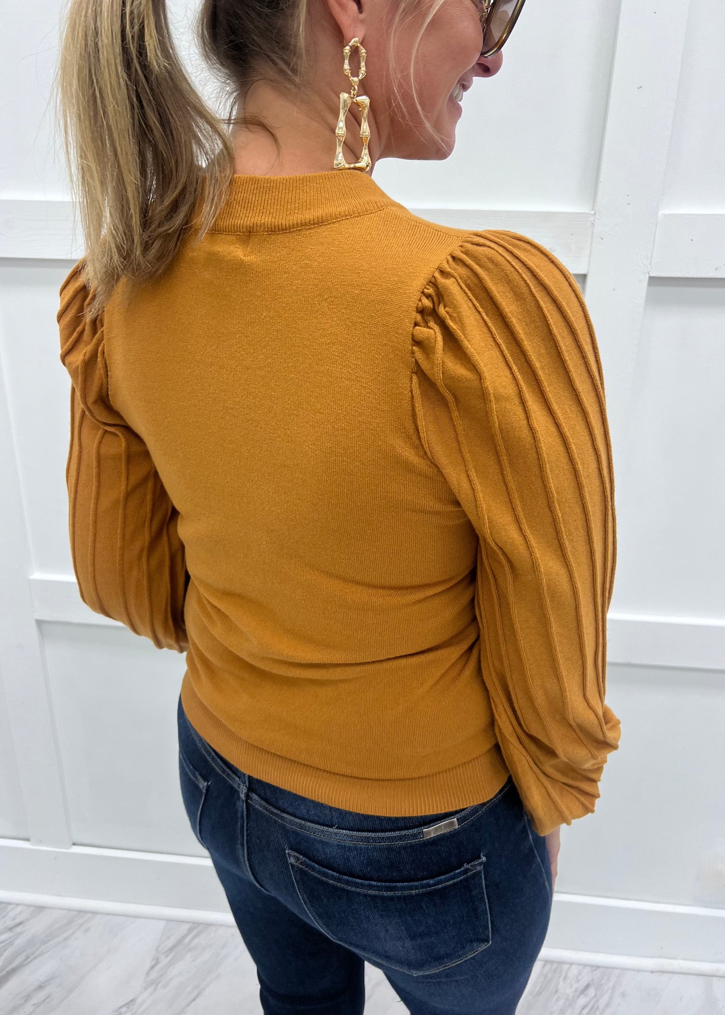 Verona Pleat Sleeve Sweater (Dark Golden Yellow)
