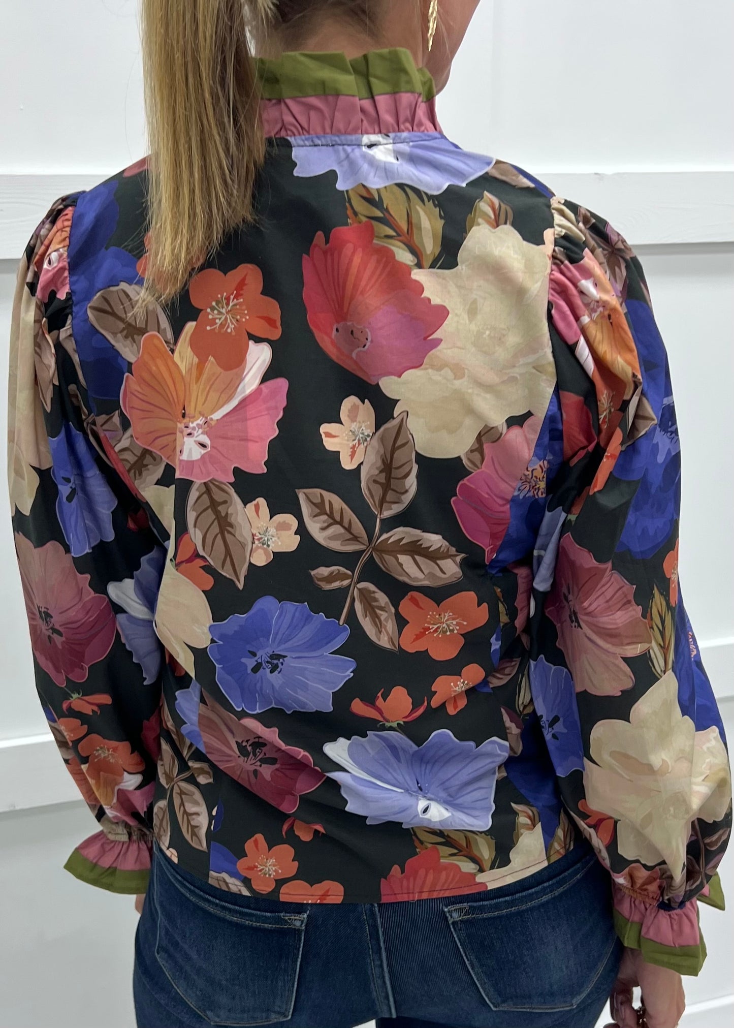Floral Flirt V.Neck Top