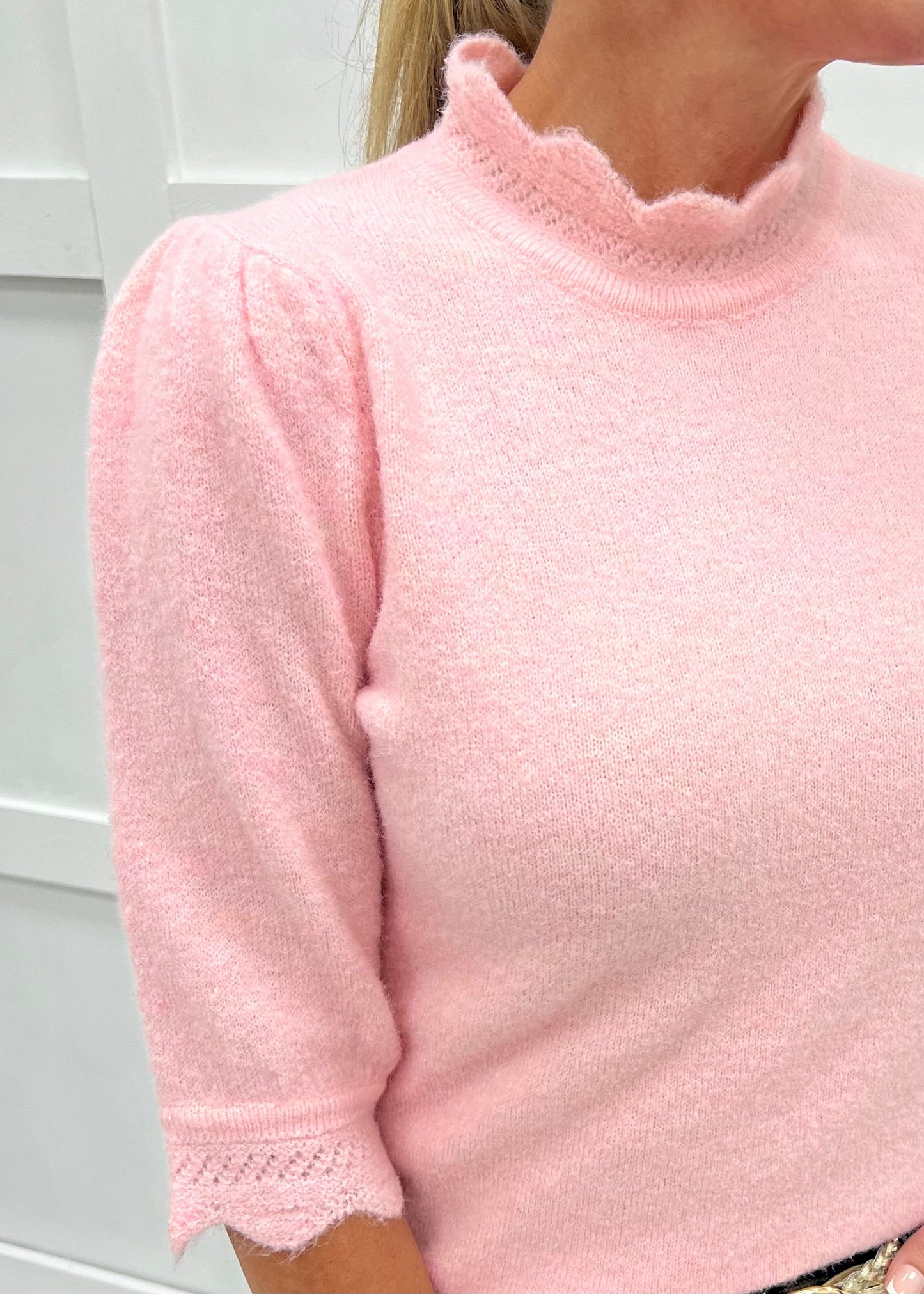 Elevate Scallop Sweater (Pink)