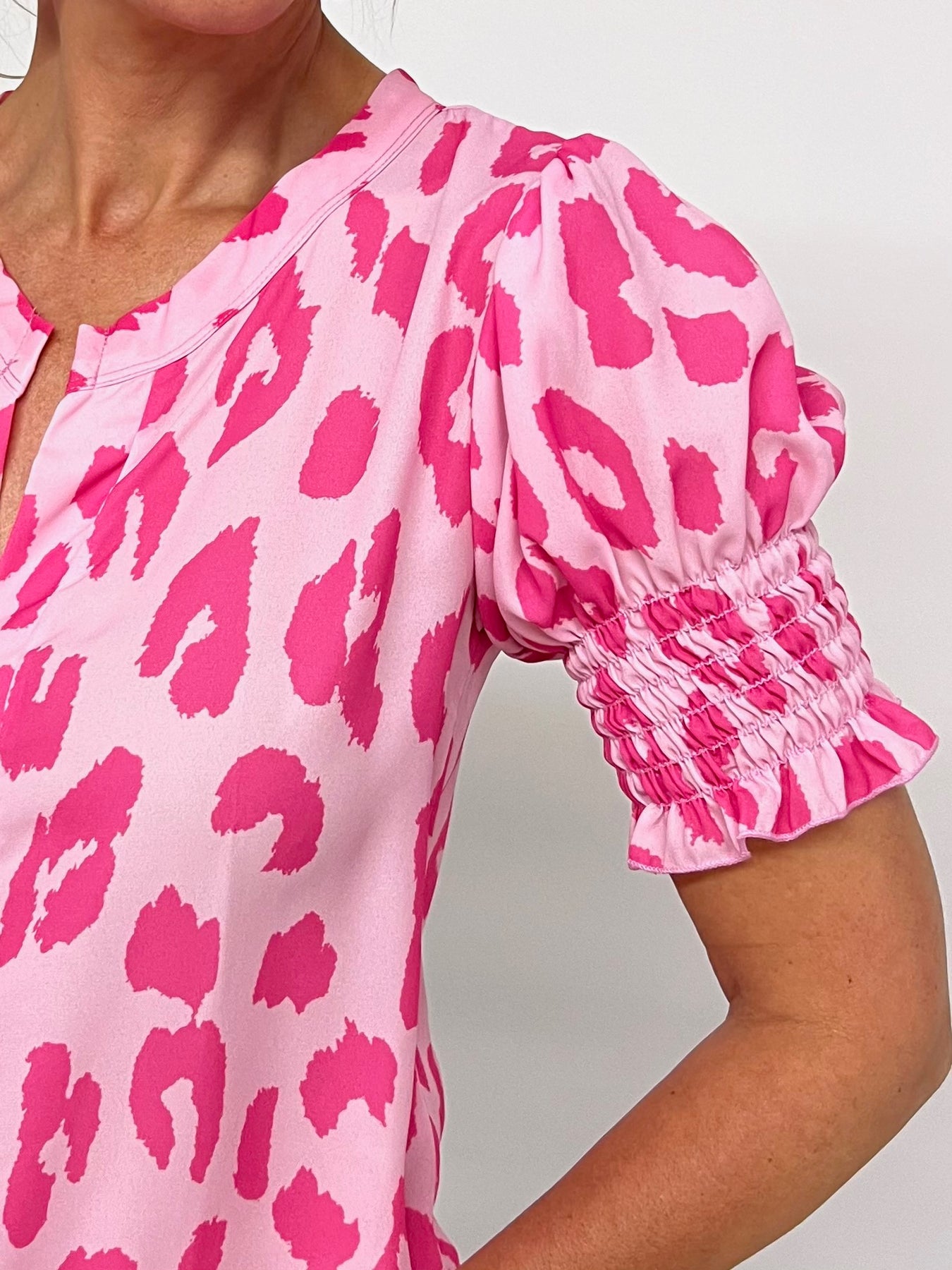 Louisiana Women Hot Pink Top – The Rustic Leopard