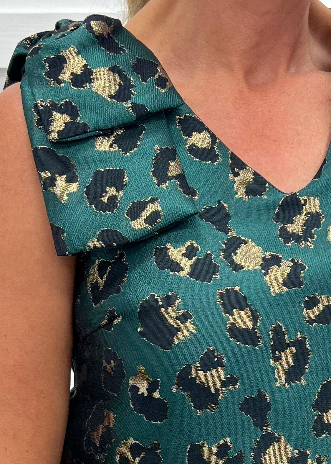 Ensley Leopard Top (Green)
