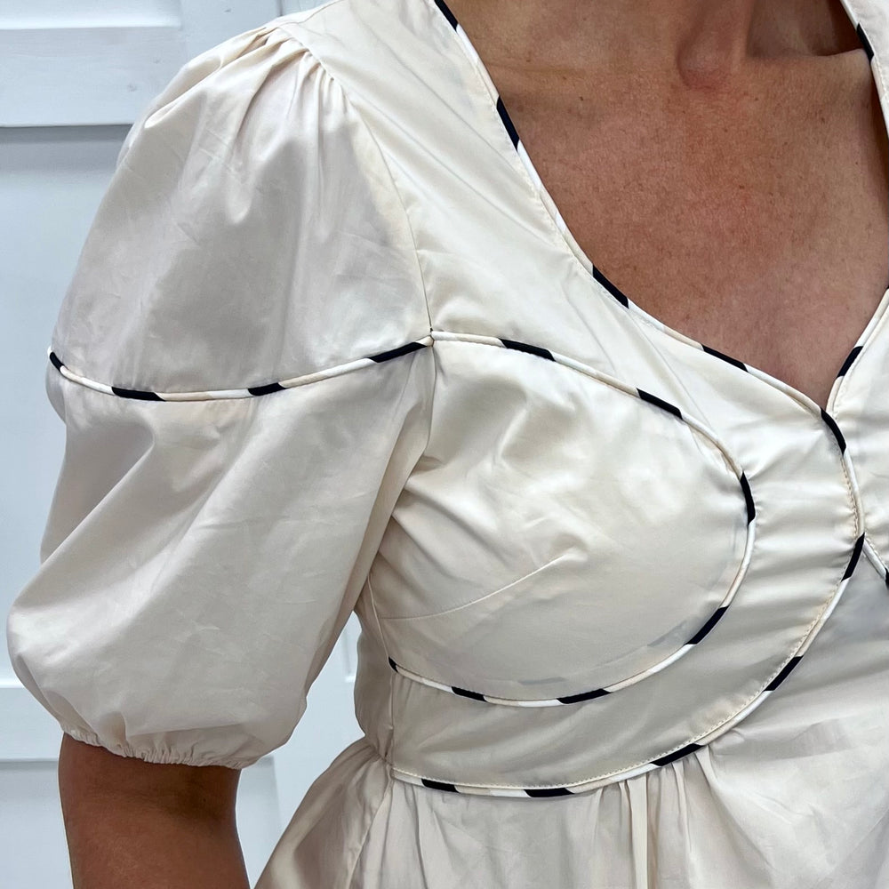 Patterson Piping Puff Sleeve Top