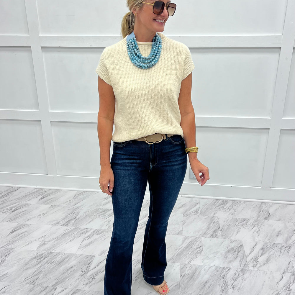
                  
                    LULU Beaded Necklace (dusty blue)
                  
                