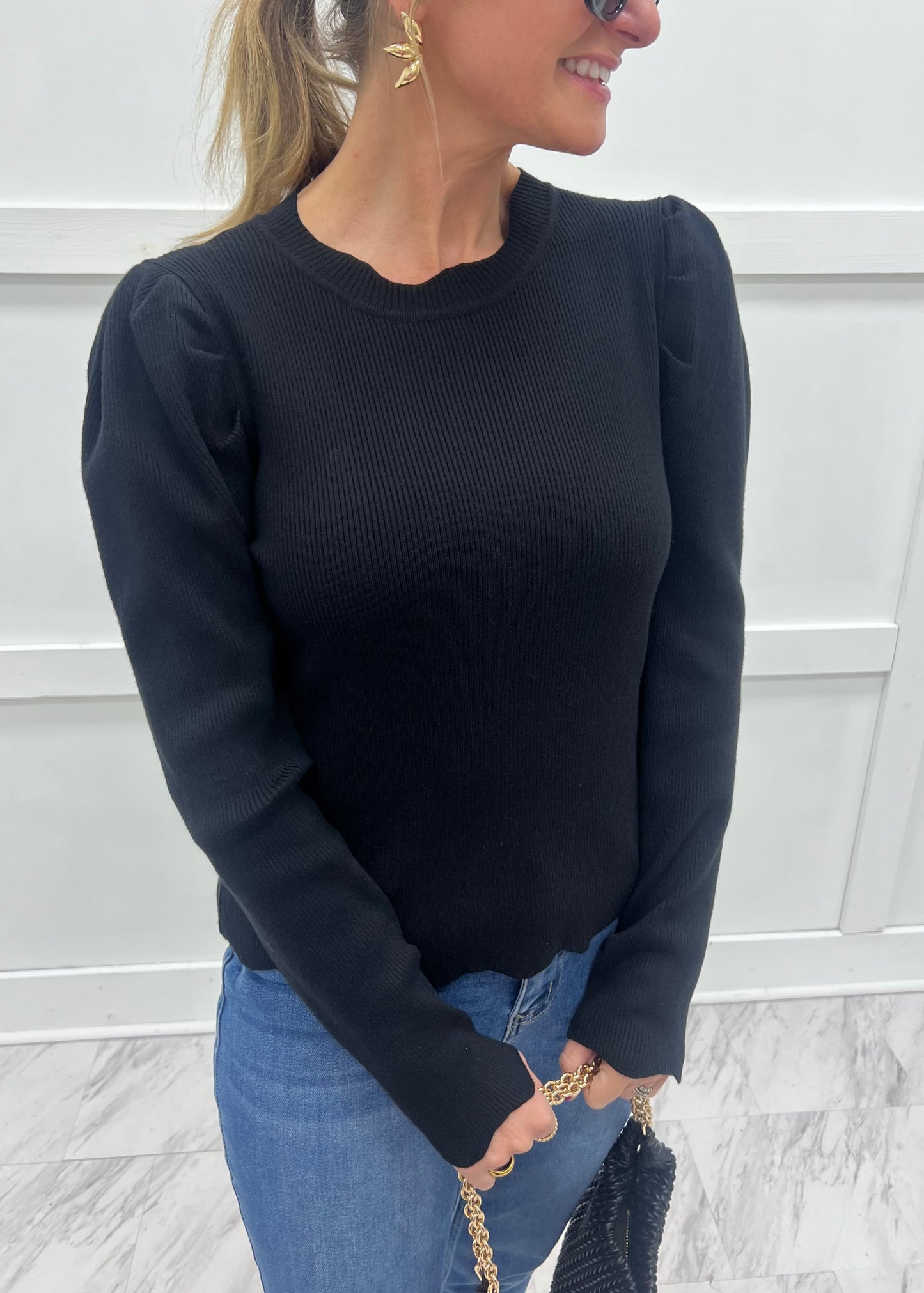 Shelly Scallop Detail Top