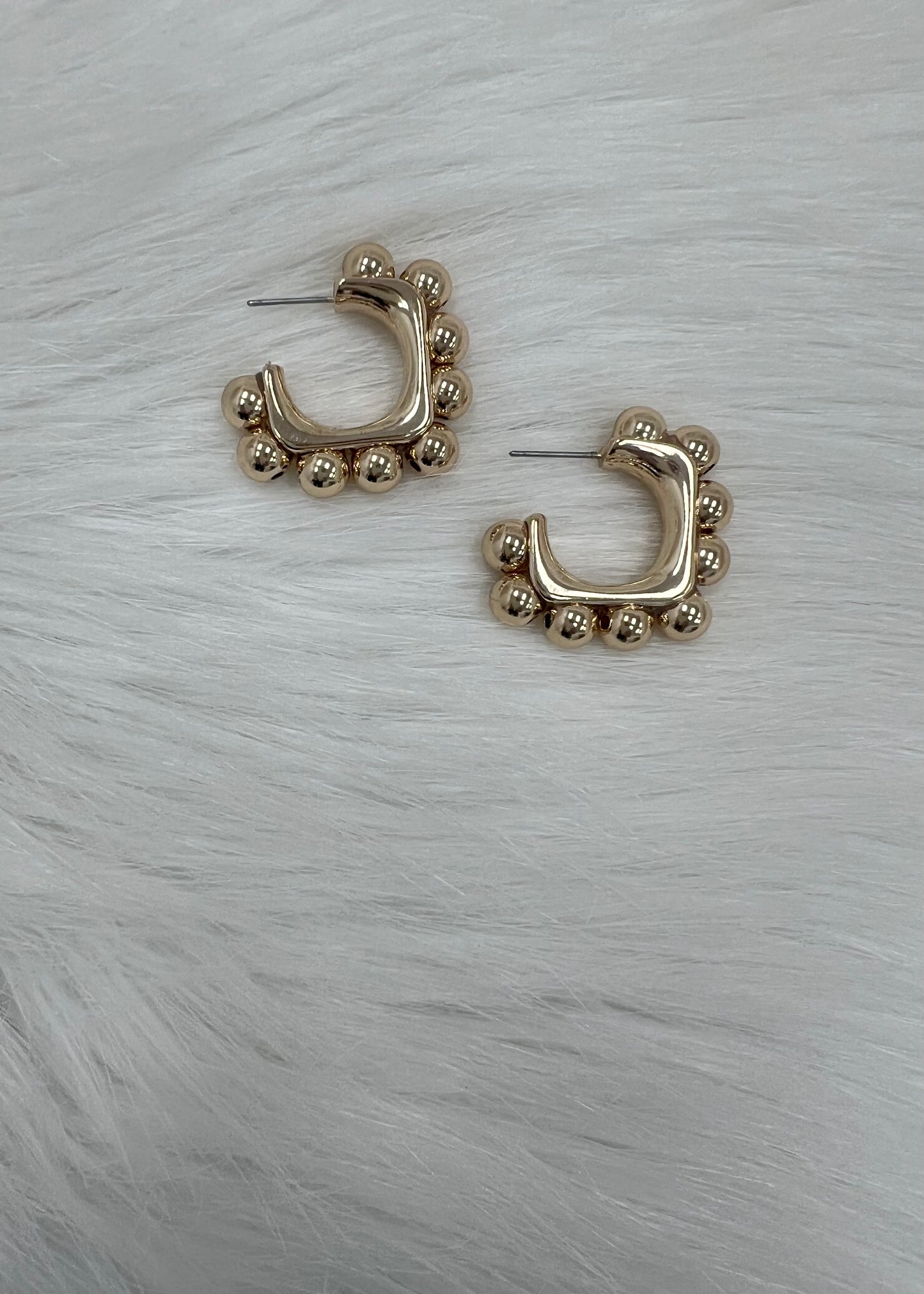 Sofia Square Hoop Earrings