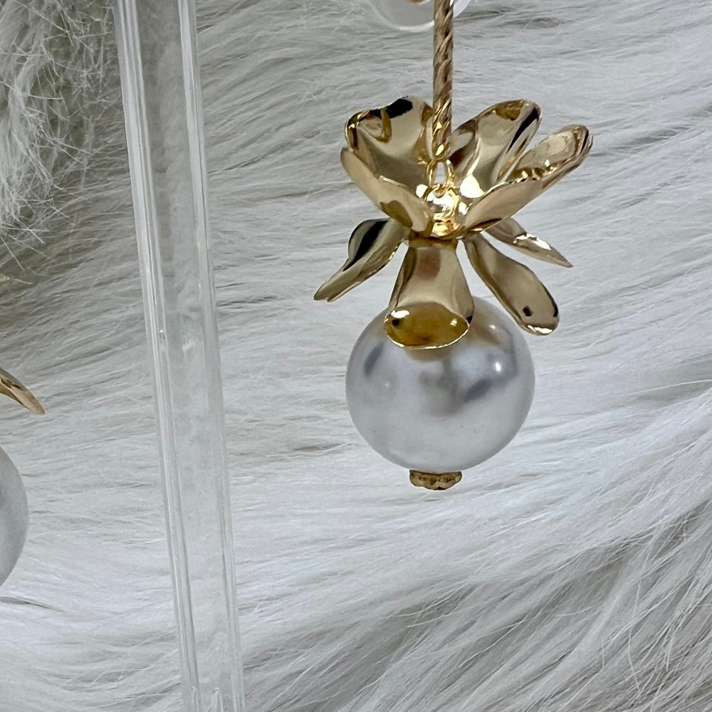 Winter Flower Pearl Earrings