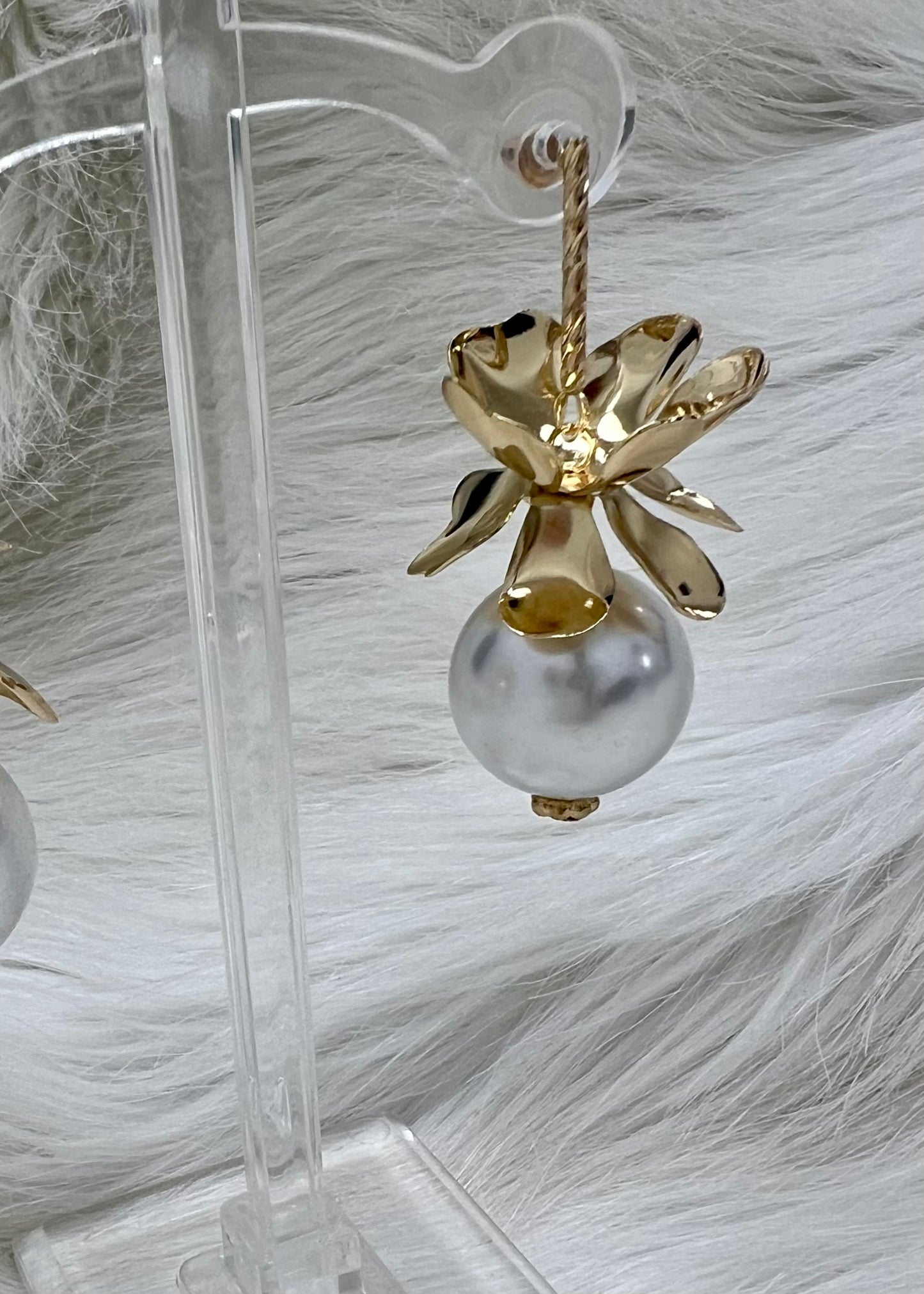 Winter Flower Pearl Earrings