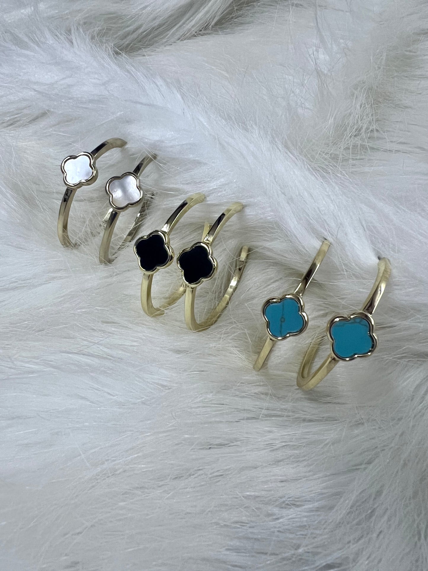 Kya Clover Earrings