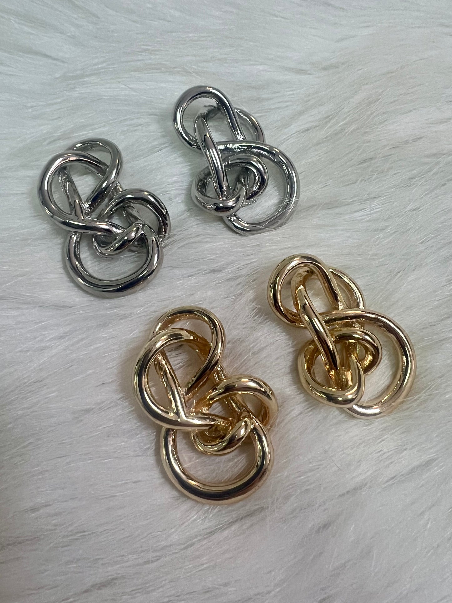 Kelcey Knot Earrings