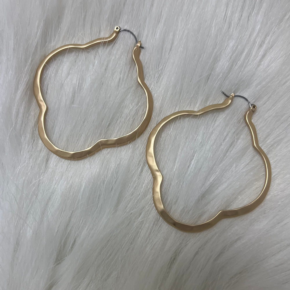 Quincy Quatrefoil Earrings