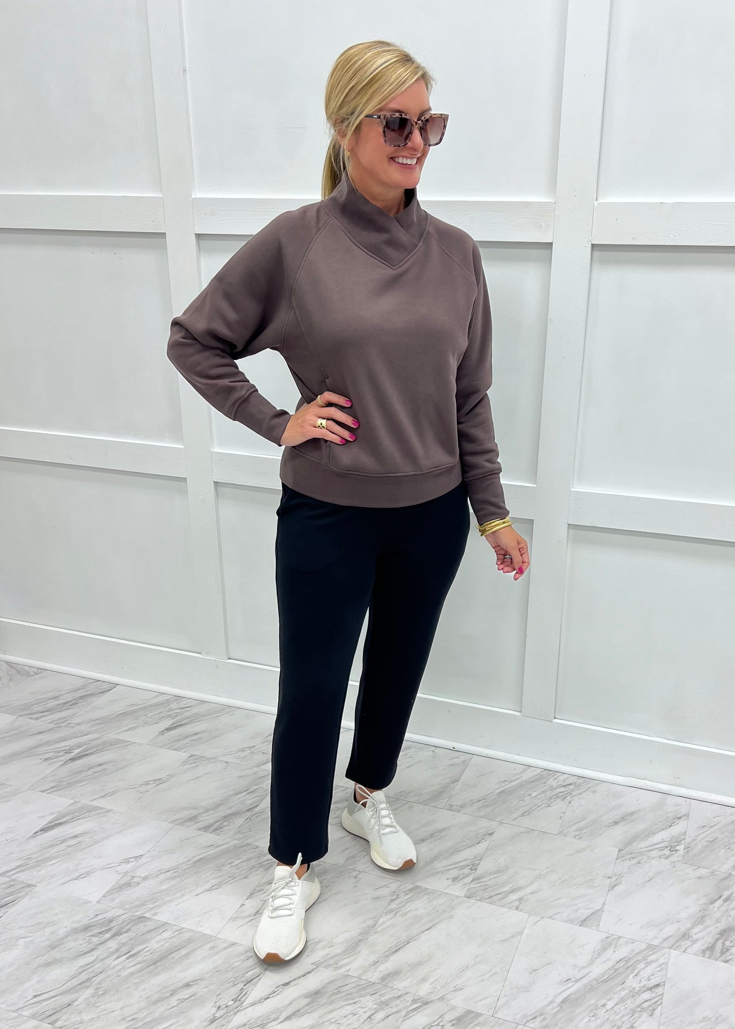 Saturday V.Neck Top (Brown)