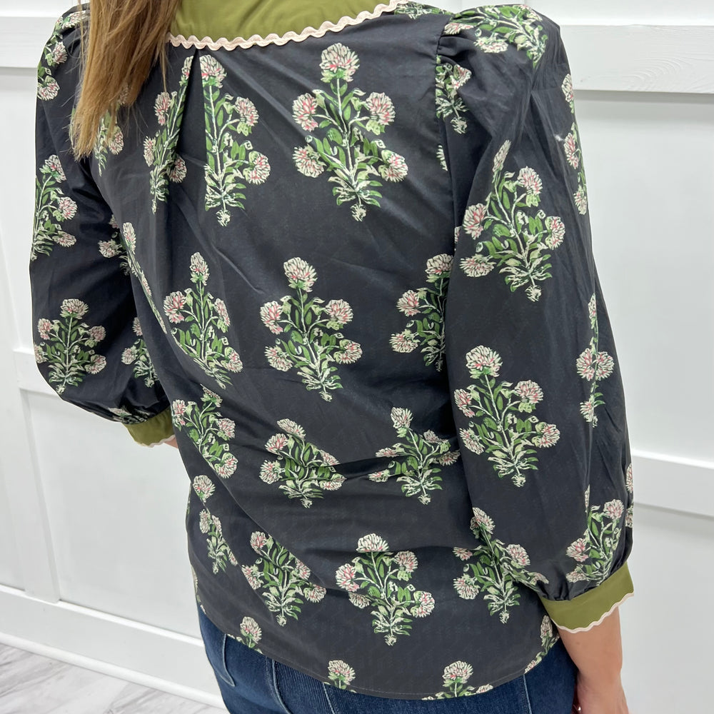 Charmed Print V.Neck Top