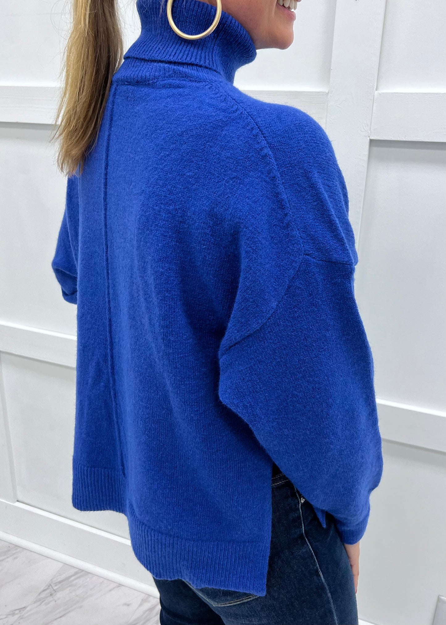 The Adler Turtleneck Sweater (Blue)
