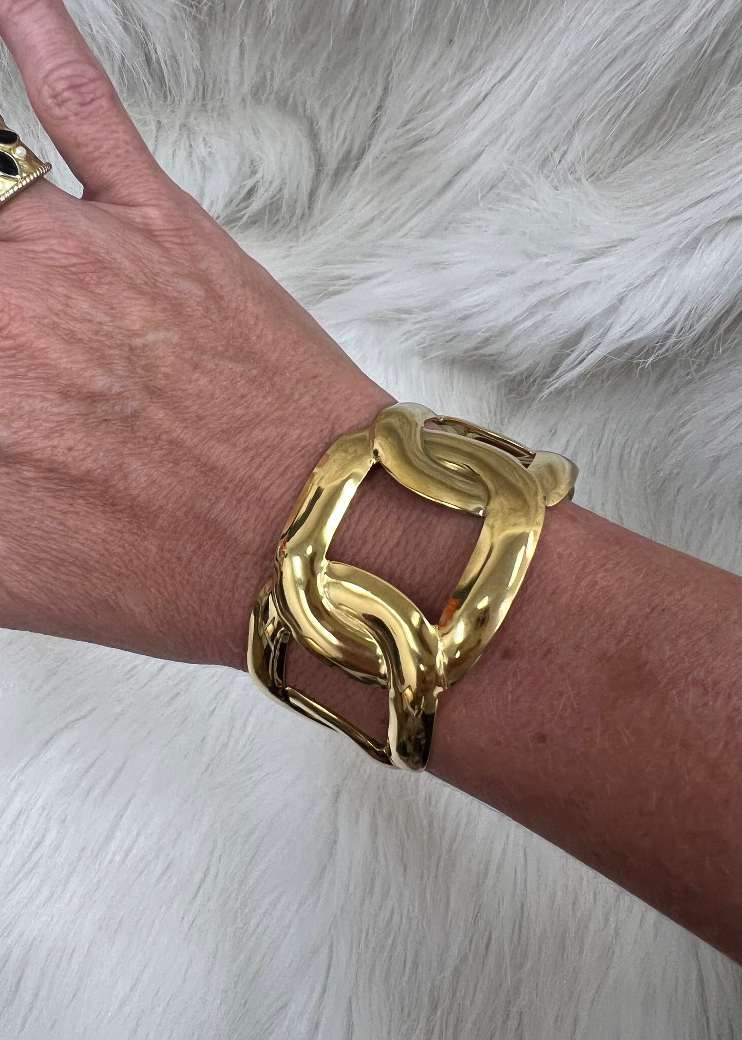 Lindsay Cuff Bracelet