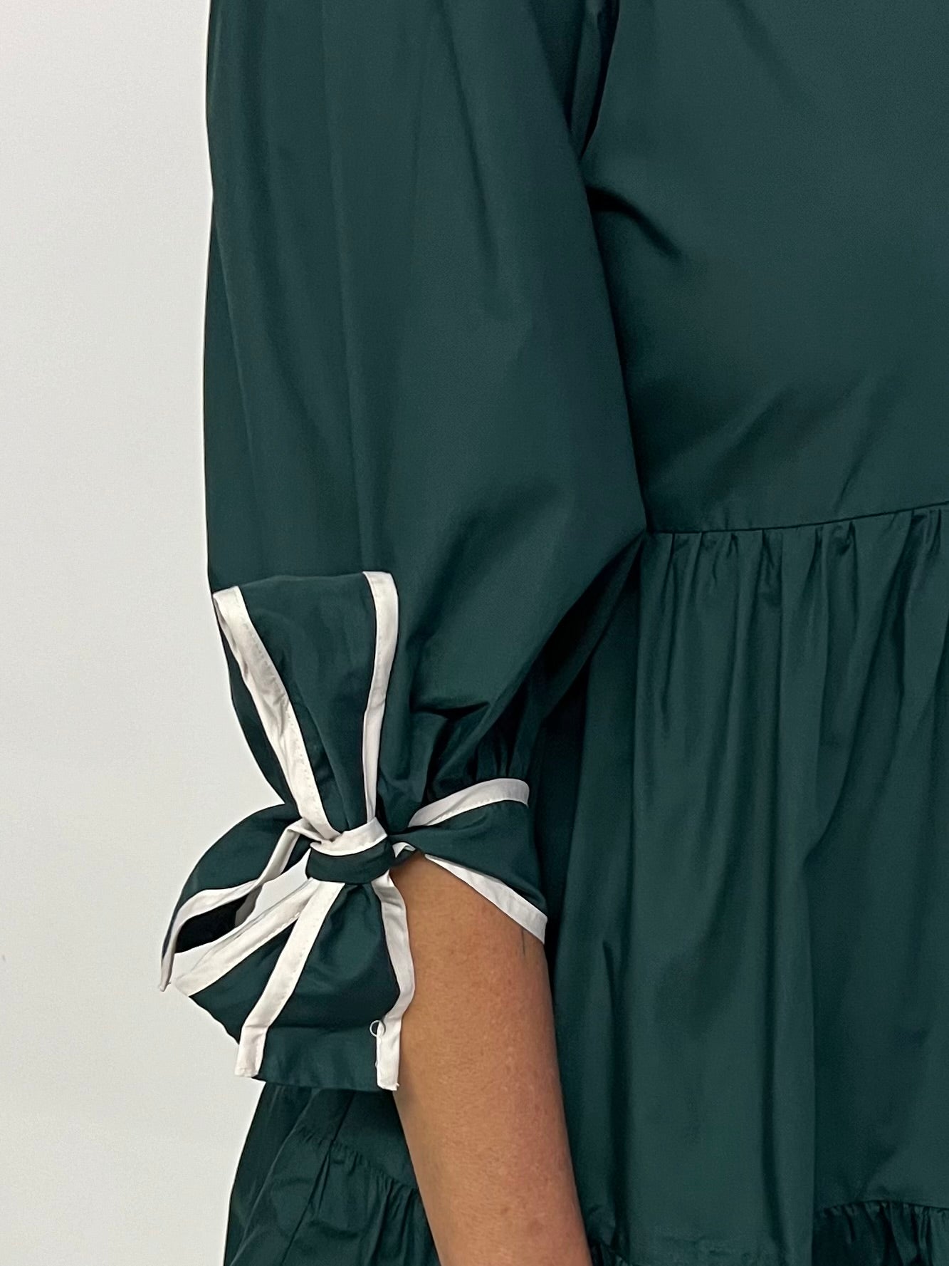 Astoria Tie Sleeve Dress (Hunter Green)