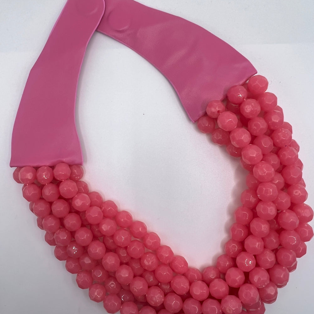 
                  
                    LULU Beaded Necklace (Pink)
                  
                