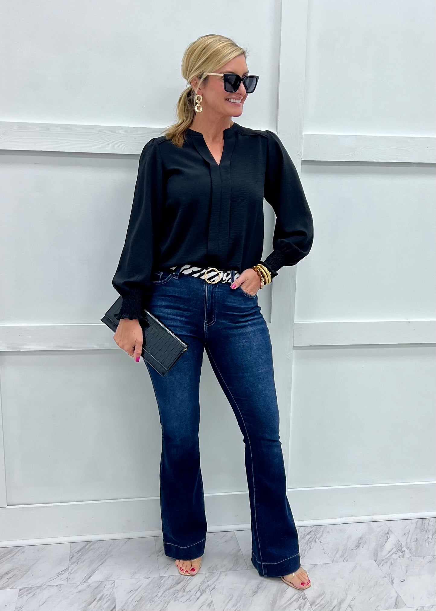 Jordan V.Neck Top (Black)