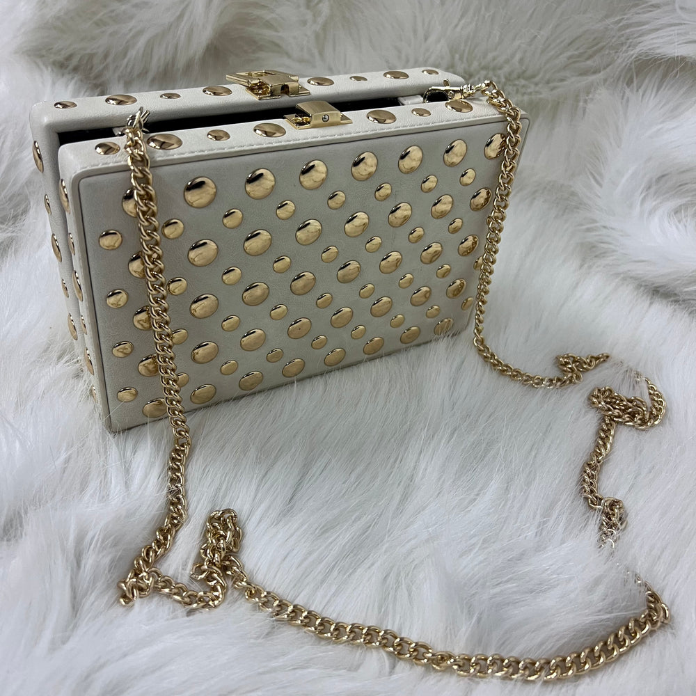 Sutton Studded Handbag (ivory)