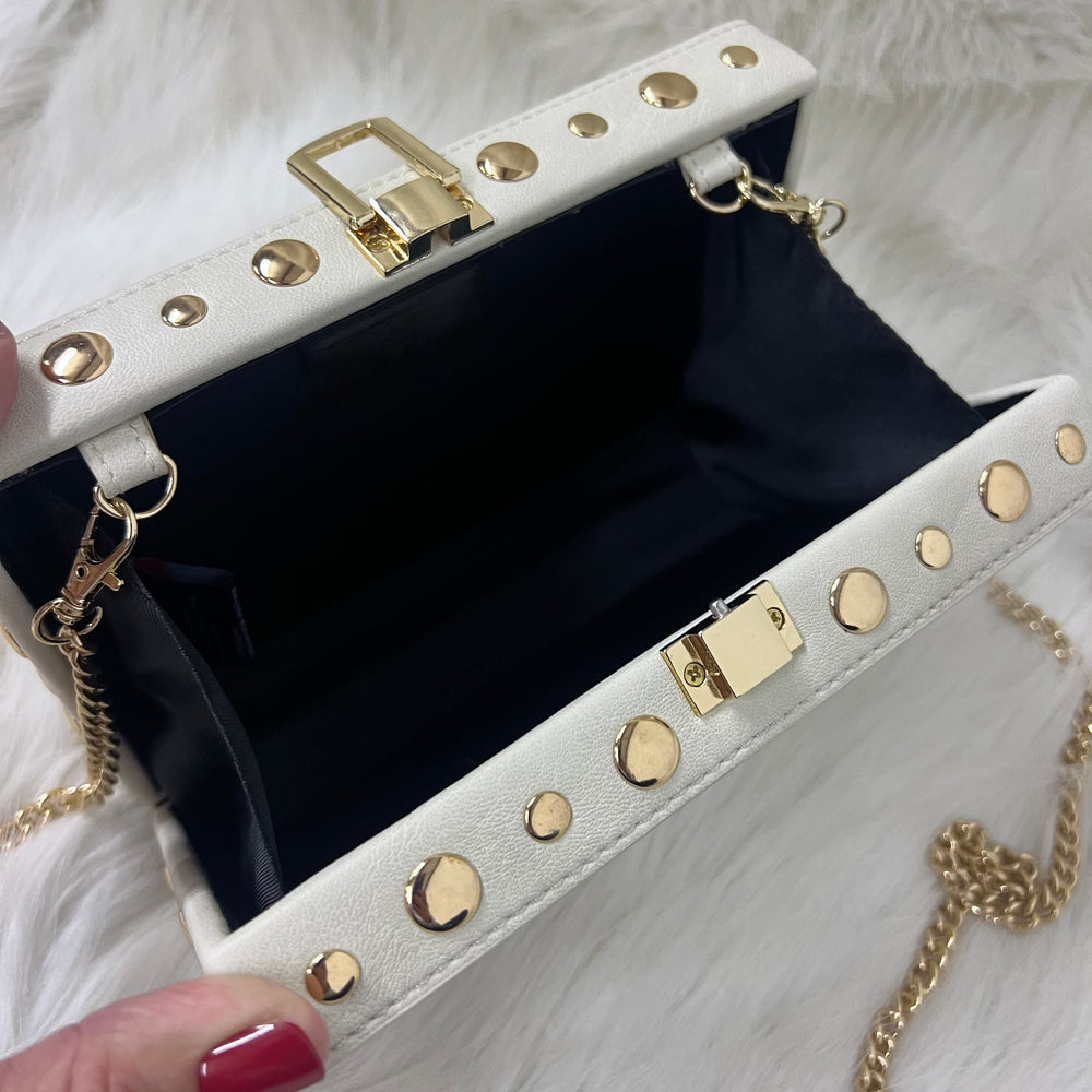 Sutton Studded Handbag (ivory)