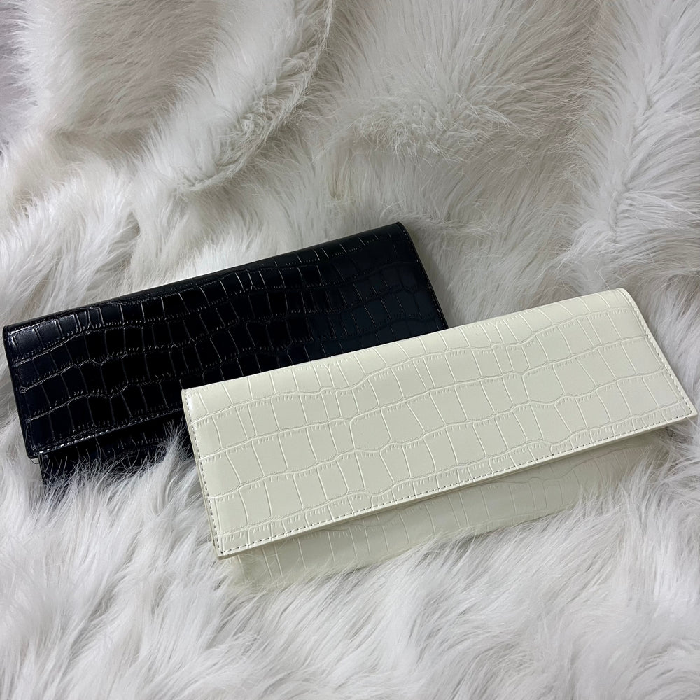 Manhattan Chic Clutch