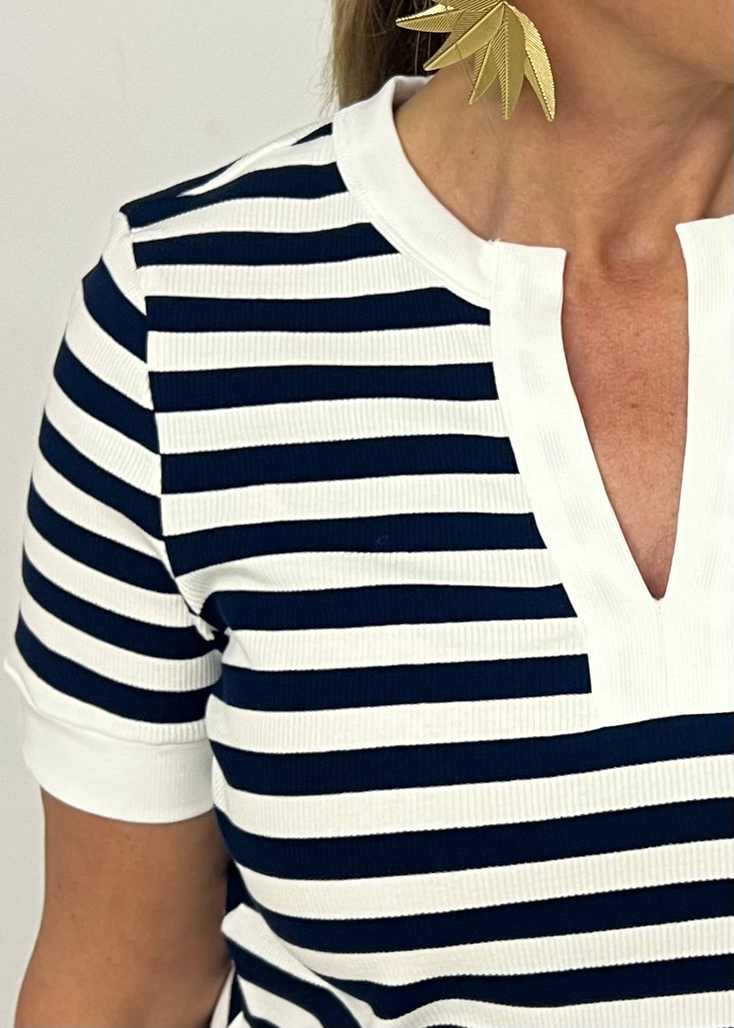 Shelby Stripe V.Neck Top (Navy)