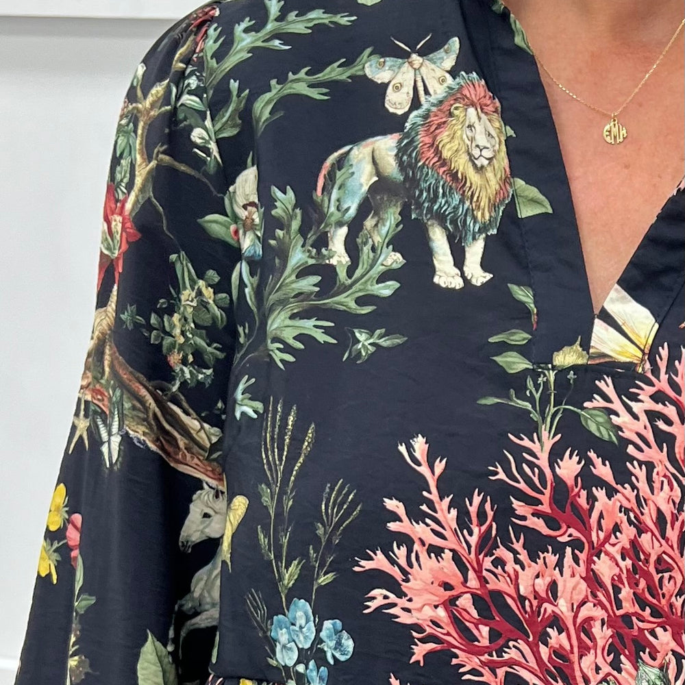 In The Jungle Print V.Neck Top