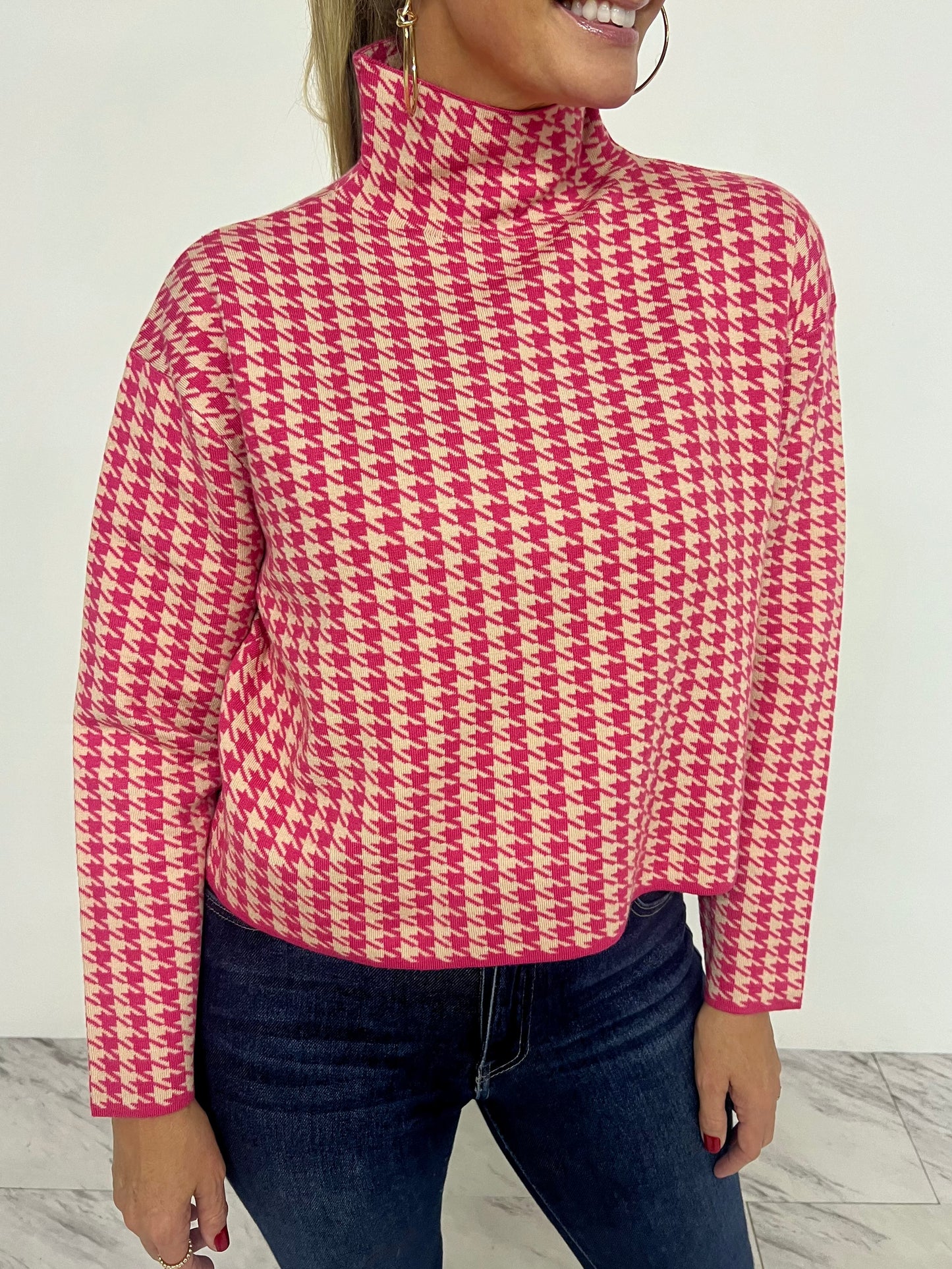 Highland Hot Pink Houndstooth Sweater