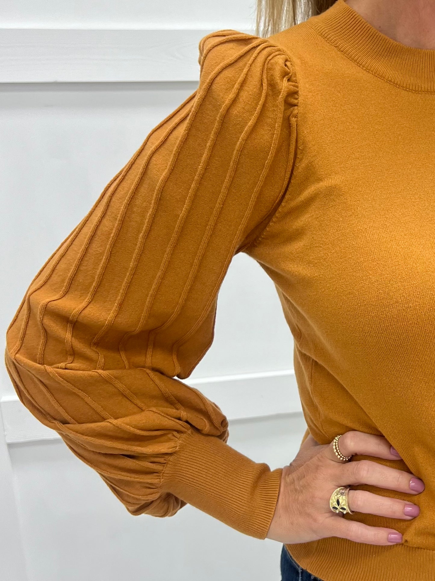 Verona Pleat Sleeve Sweater (Dark Golden Yellow)