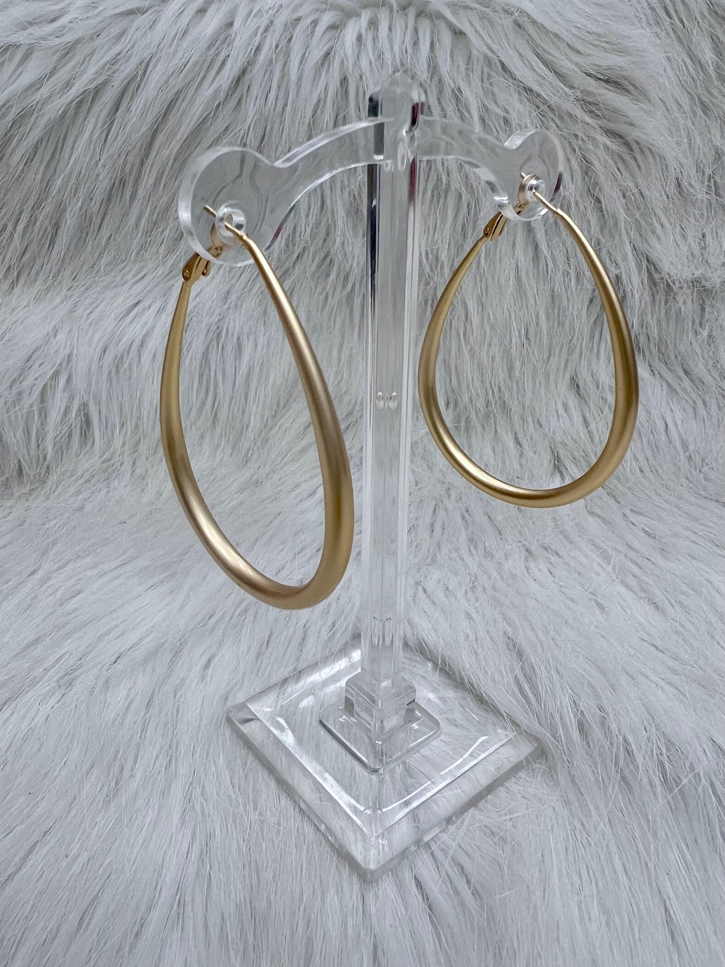 Kenner Matte Gold Hoop Earrings