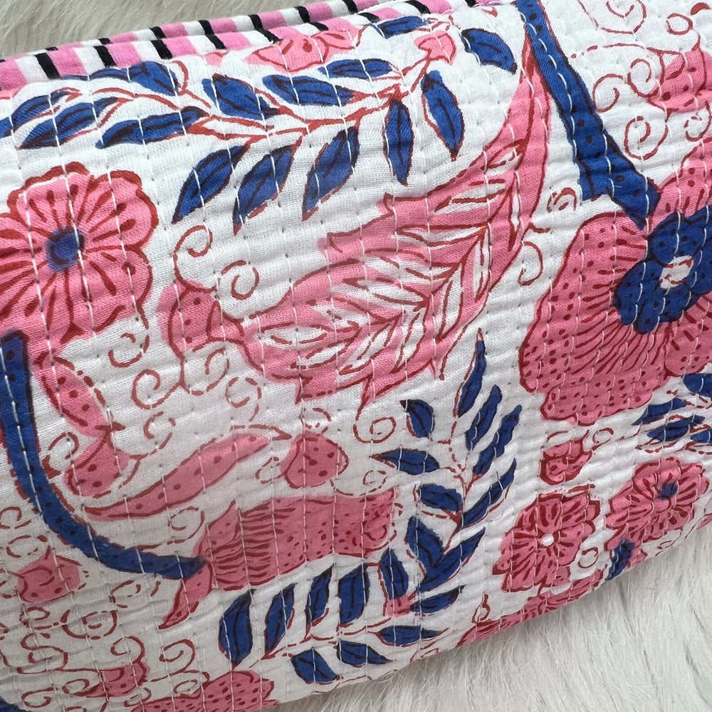 
                  
                    Maddison Makeup Bag Set (Pink)
                  
                