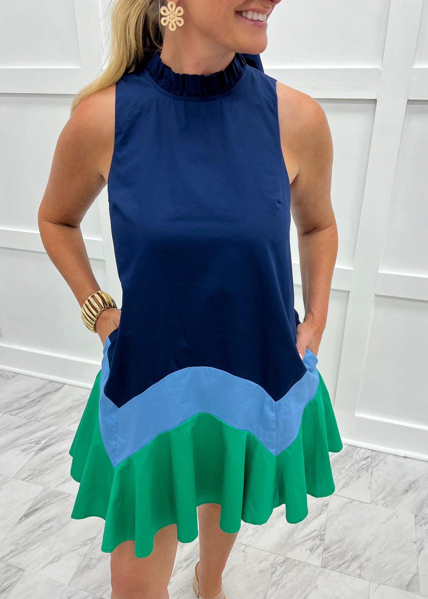Uptown Colorblock Dress (Navy) – shop chartreuse