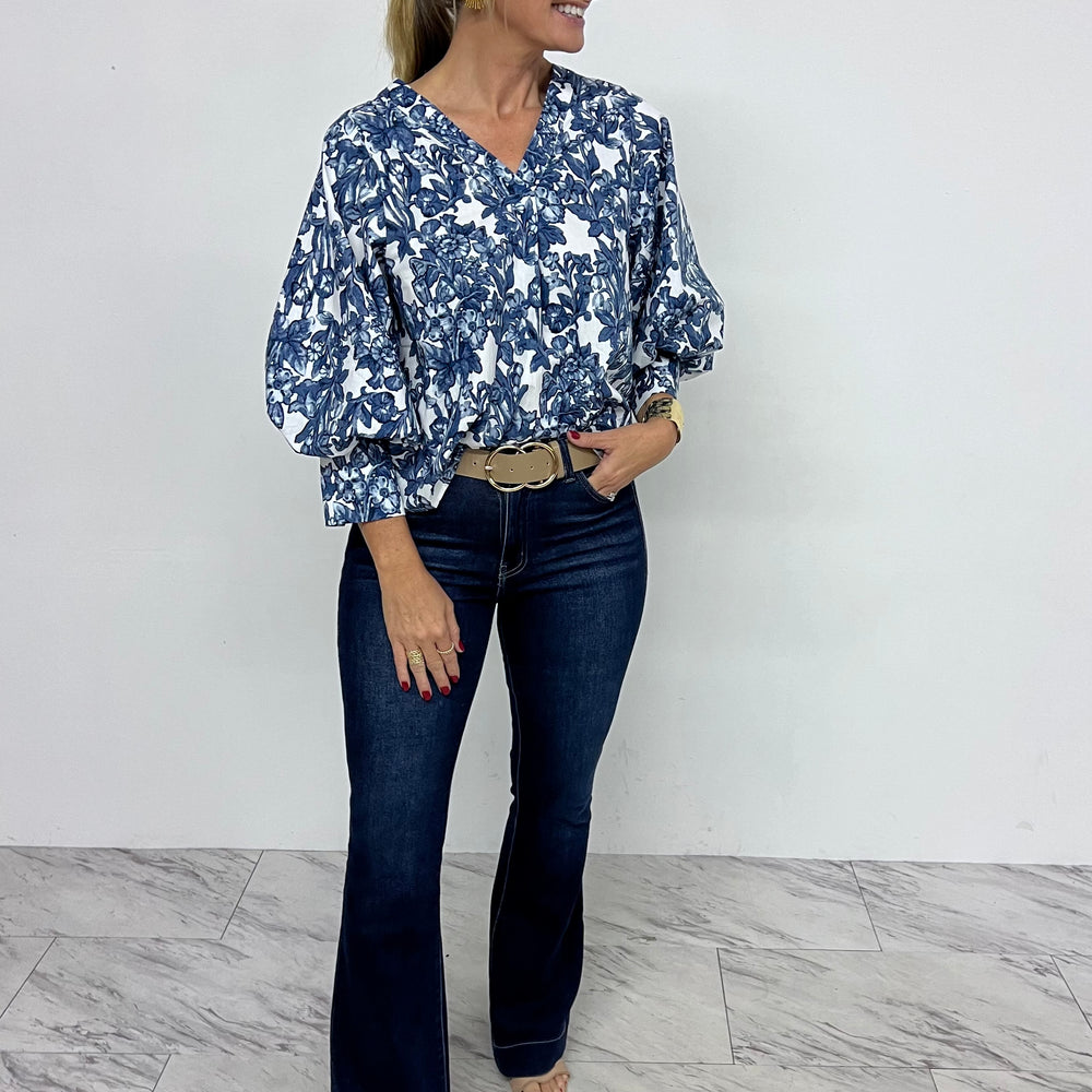 Lincoln Flower V.Neck Top