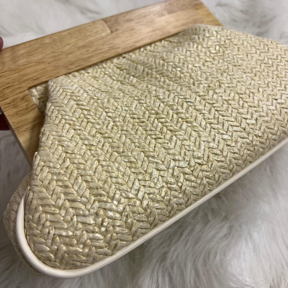 Aniston Clutch