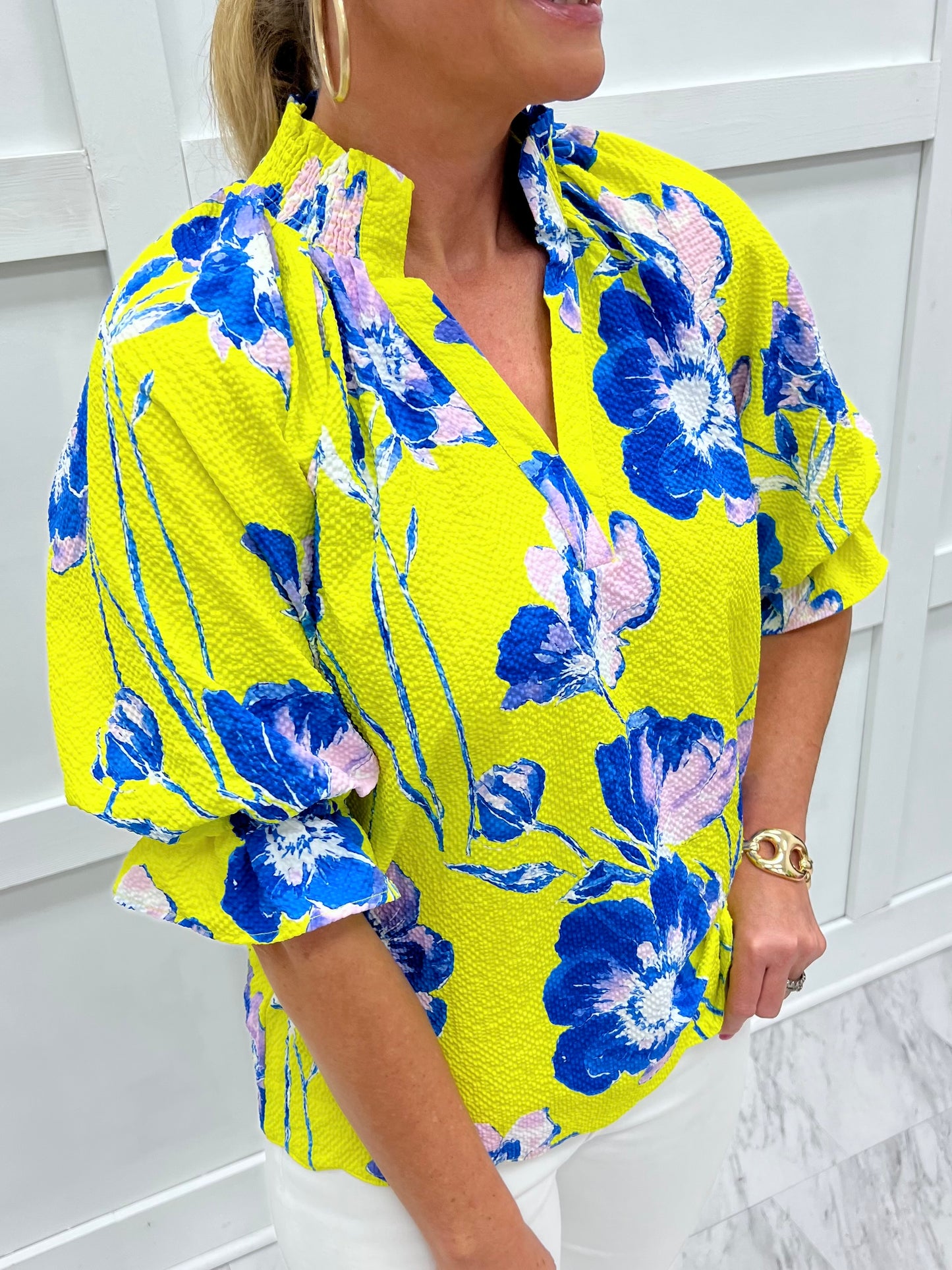 Alayna Floral + Scallop Top (Lime)