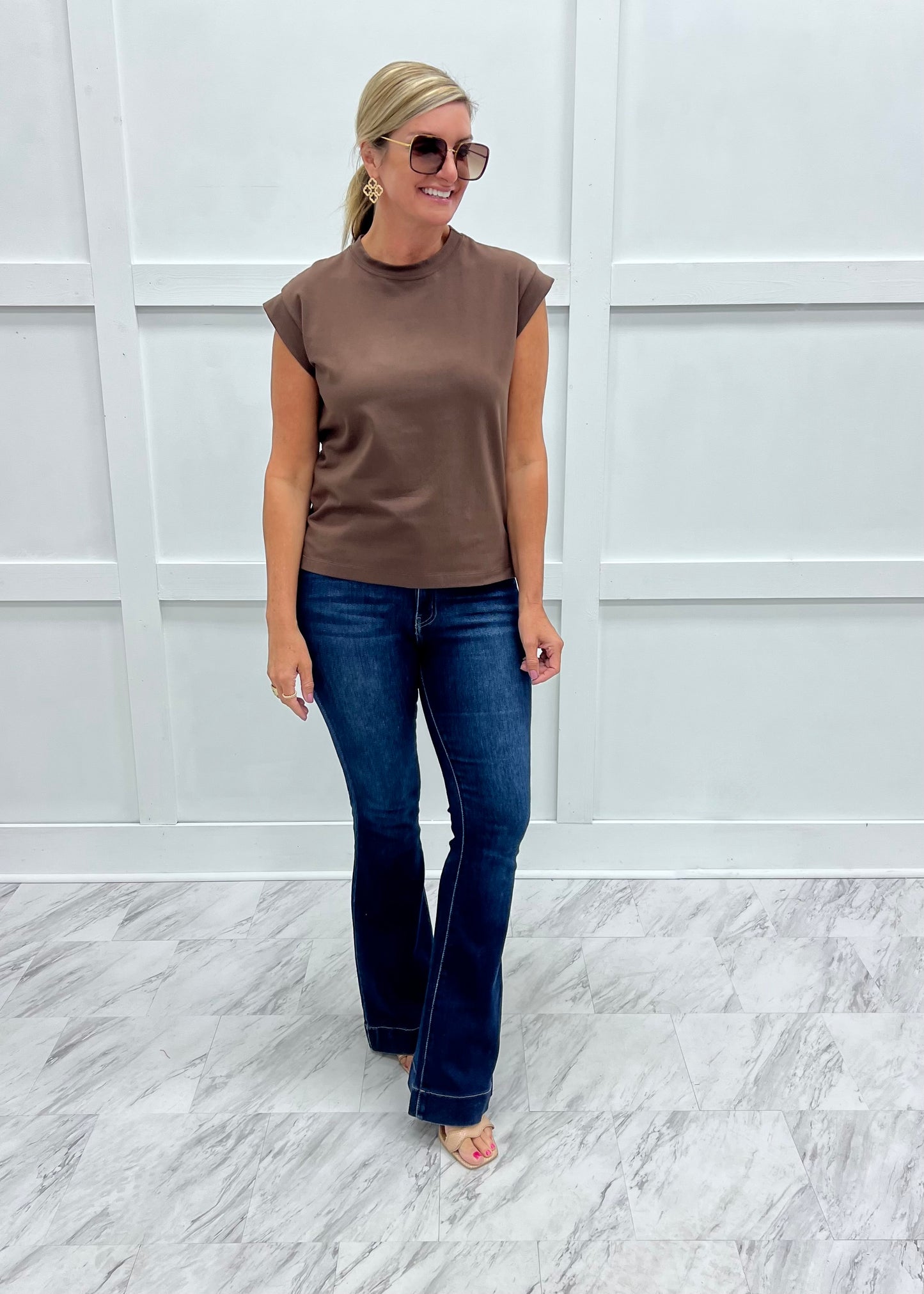 Kayden Solid Top (Brown)