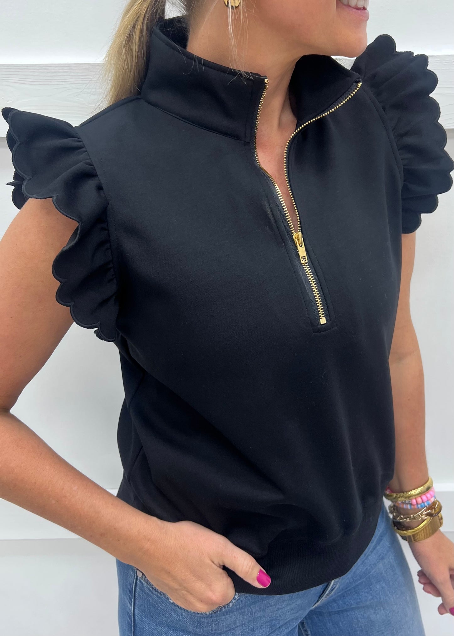 Adley Scallop + Zipper Top (Black)