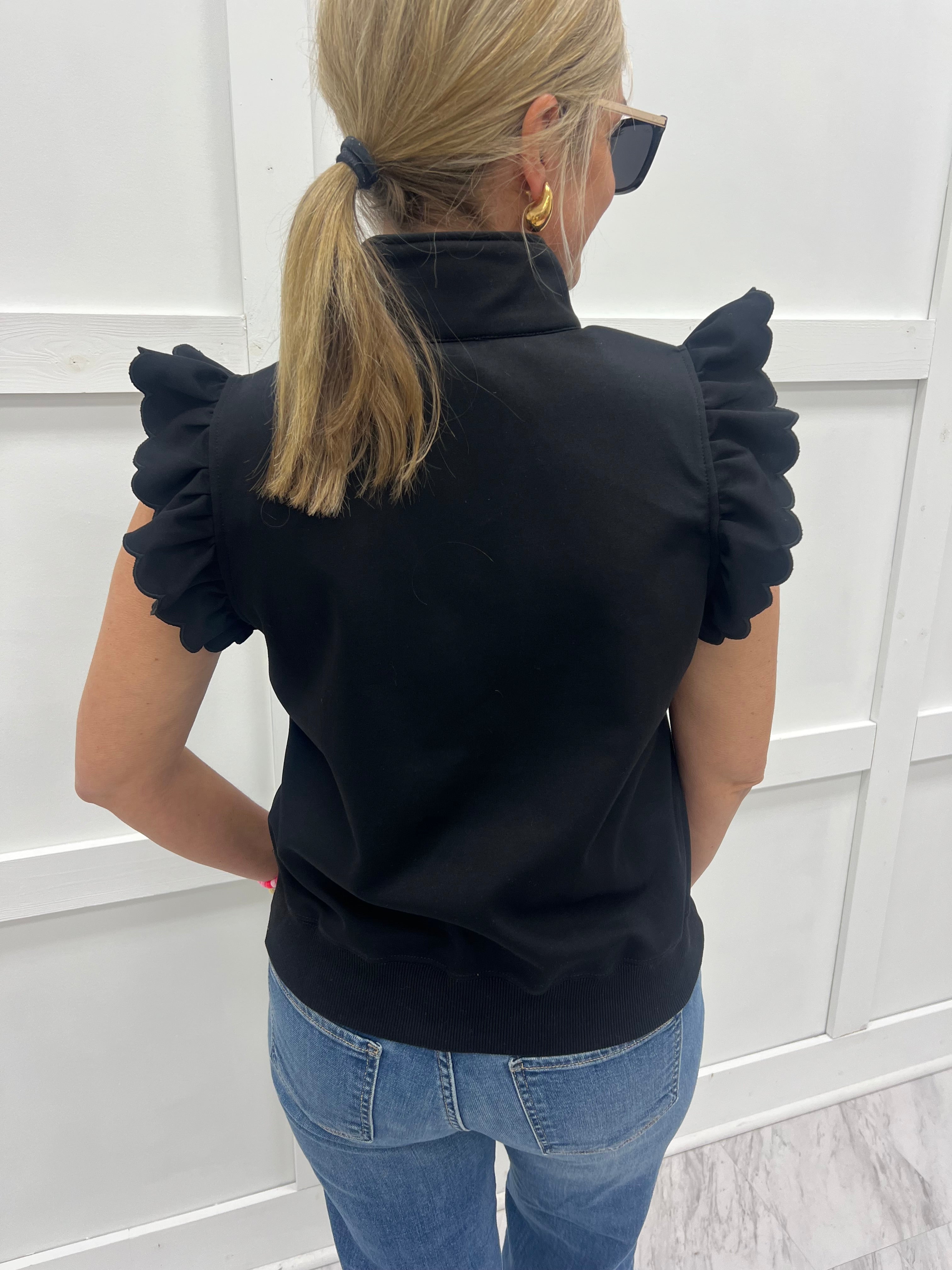 Adley Scallop + Zipper Top (Black) – shop chartreuse