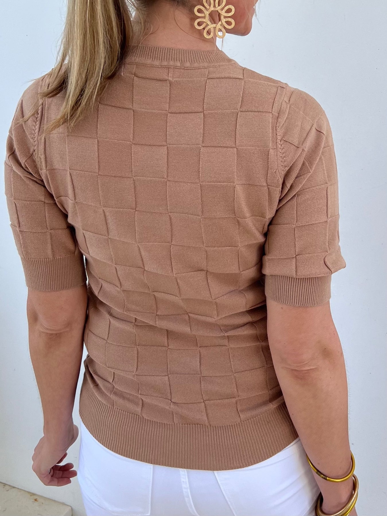 Loose Fitting Short Sleeved Sweatshirt In Beige, Tessita