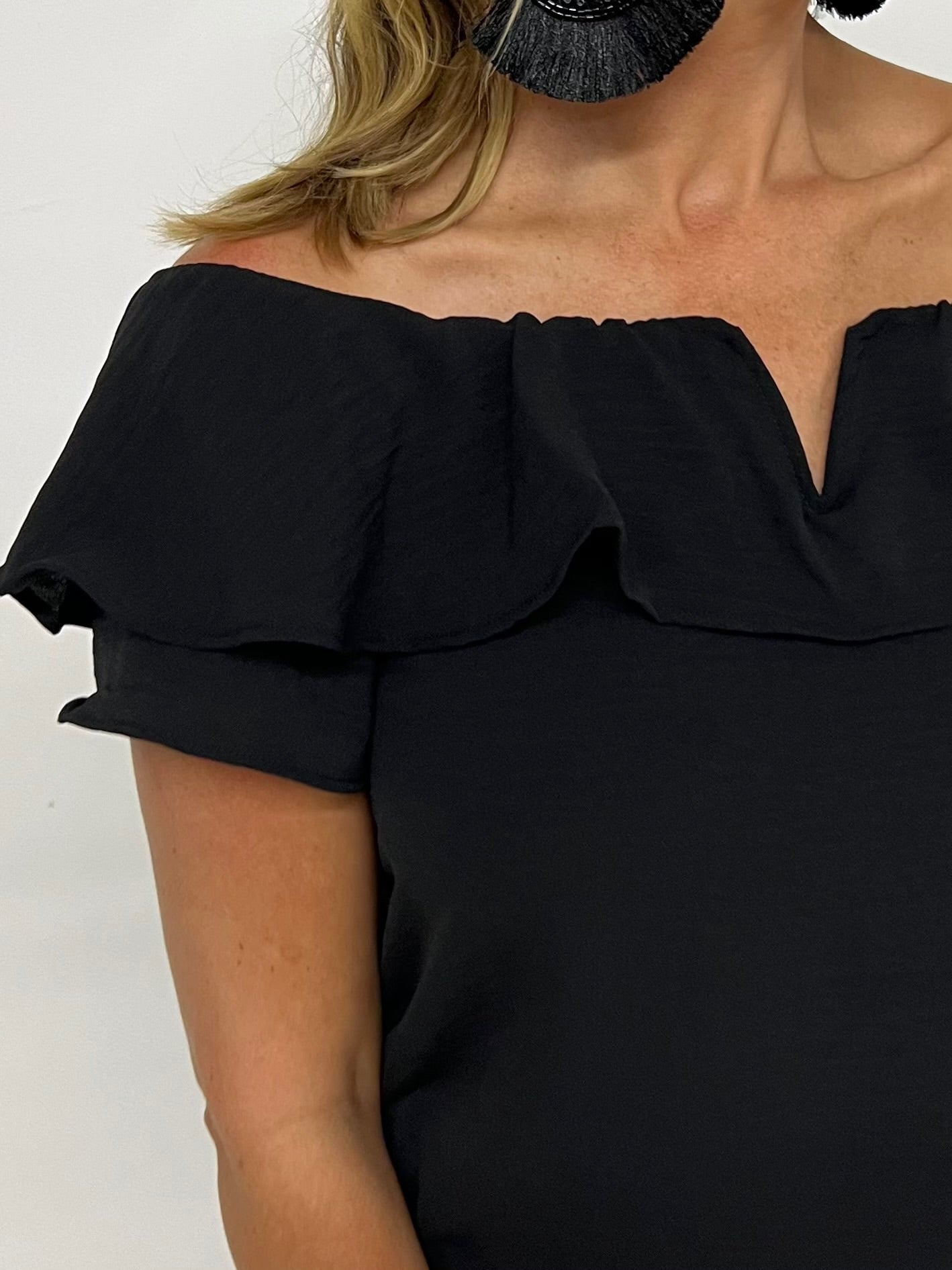 Nadia Off The Shoulder Top (Black)
